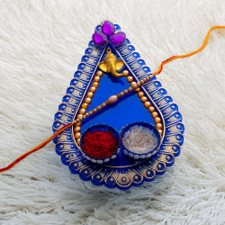 Deluxe Rakhi Thali with Elegant Handcrafted Rakhi
